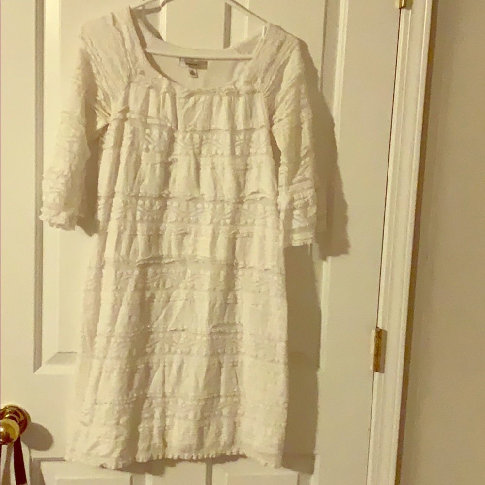 White lace dress